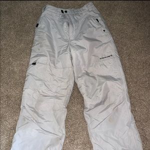 Woman’s Columbia snow pants